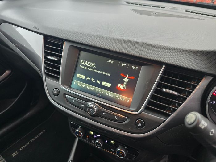 Opel Crossland X 2018