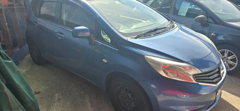 Nissan NOTE 2014