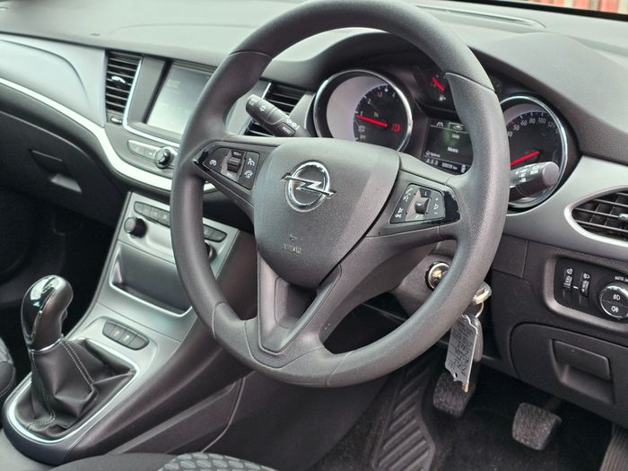 Opel Astra 2018