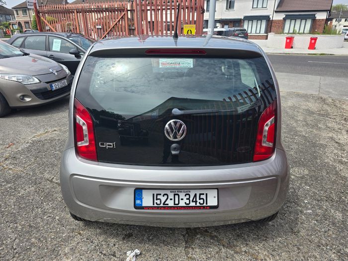 Volkswagen Up! 2015