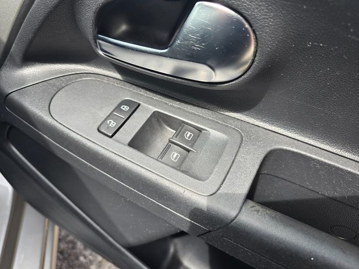 Volkswagen Up! 2015