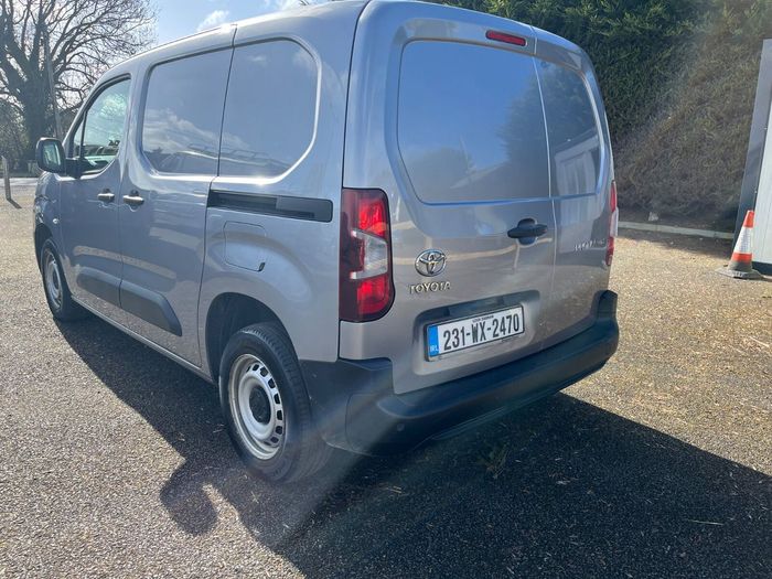 Toyota Proace 2023