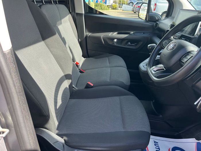 Toyota Proace 2023