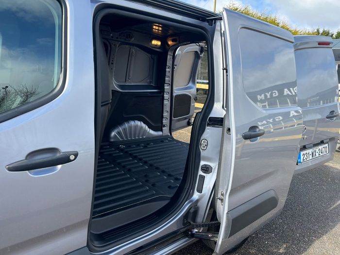 Toyota Proace 2023