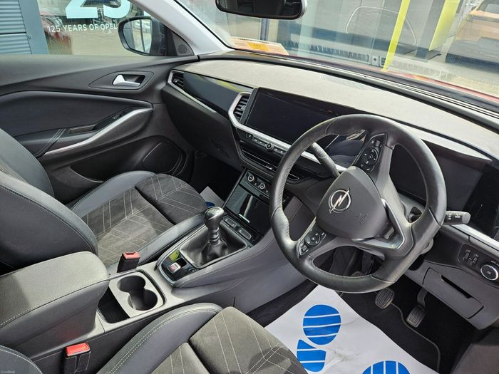 Opel GRANDLAND X 2022