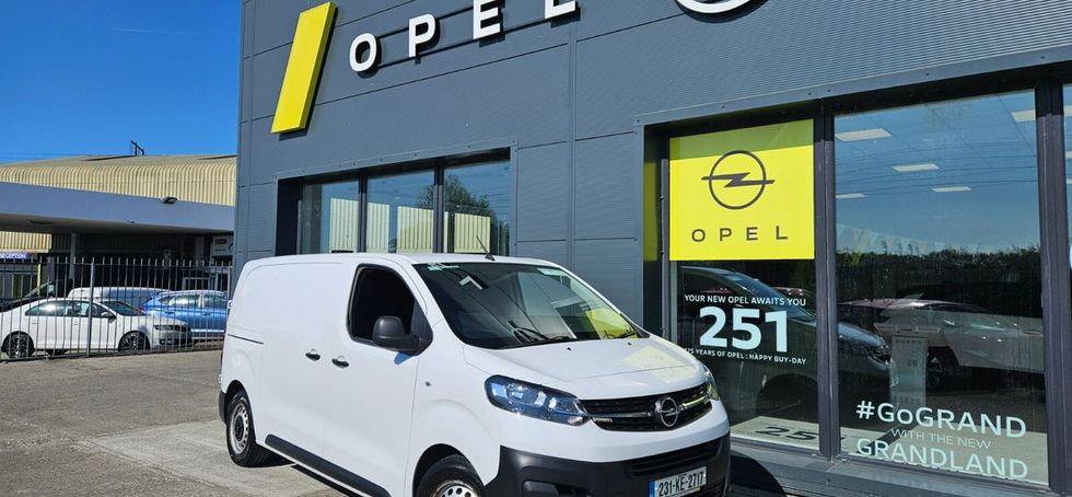 Opel Vivaro 2023