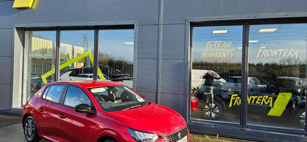 Peugeot 208 2022