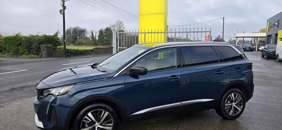 Peugeot 5008 2023