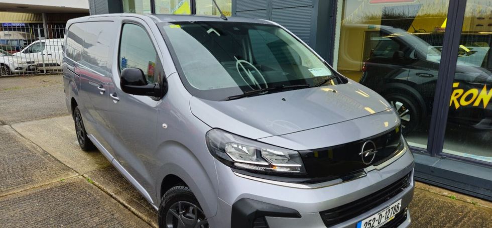 Opel Vivaro 2025