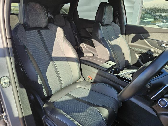 Peugeot 3008 2023