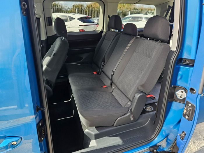 Volkswagen Caddy Maxi Life 2023