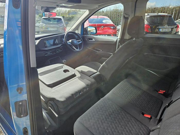 Volkswagen Caddy Maxi Life 2023