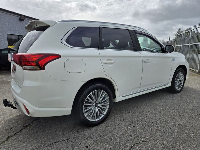 Mitsubishi Outlander 2019