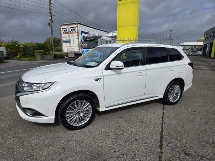 Mitsubishi Outlander 2019