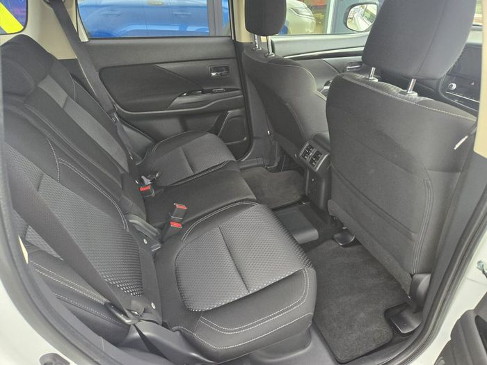 Mitsubishi Outlander 2019