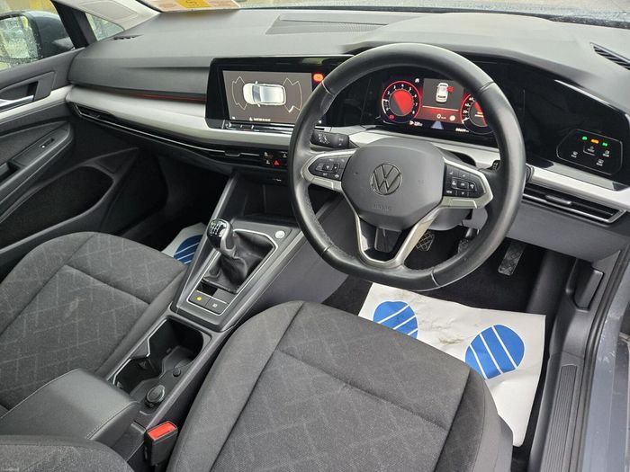 Volkswagen Golf 2023