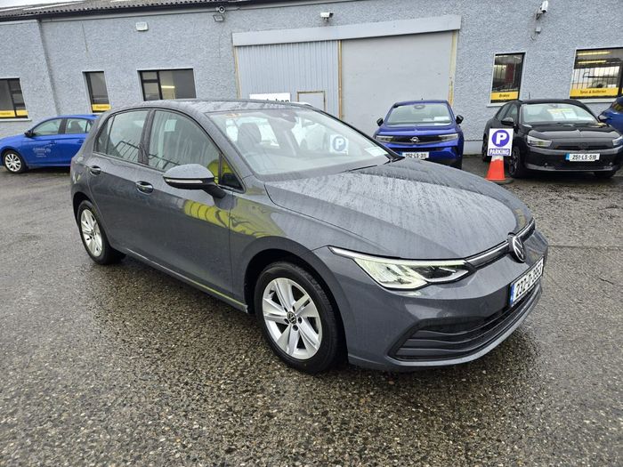 Volkswagen Golf 2023