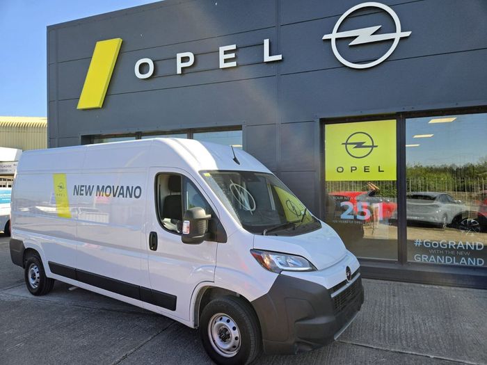 Opel Movano 2025