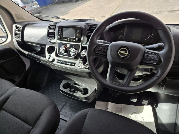 Opel Movano 2026