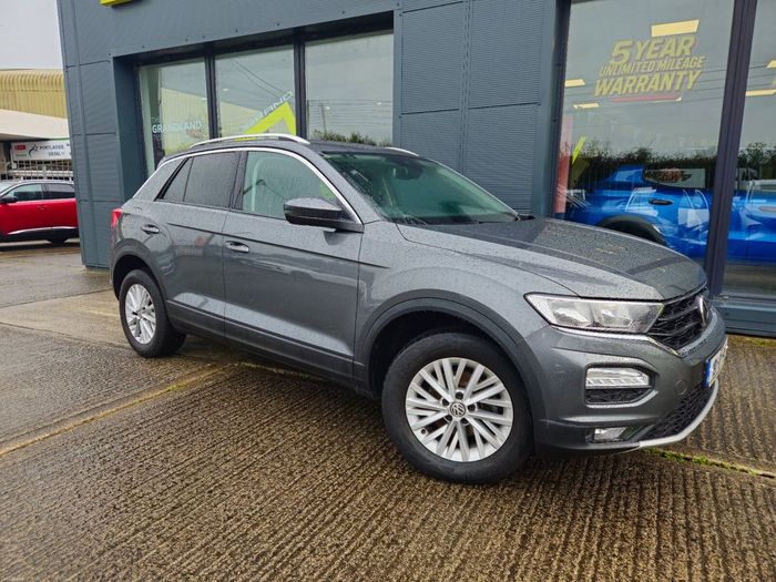 Volkswagen T-Roc 2019
