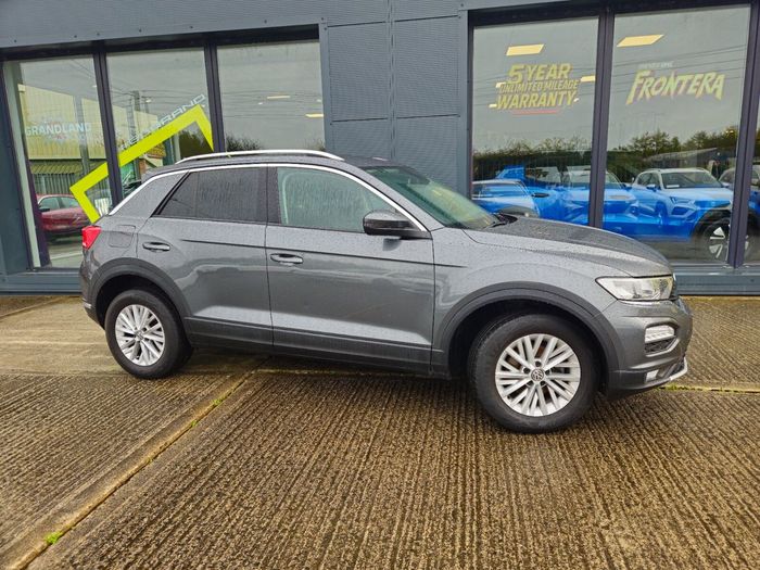 Volkswagen T-Roc 2019