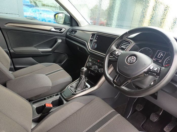Volkswagen T-Roc 2019