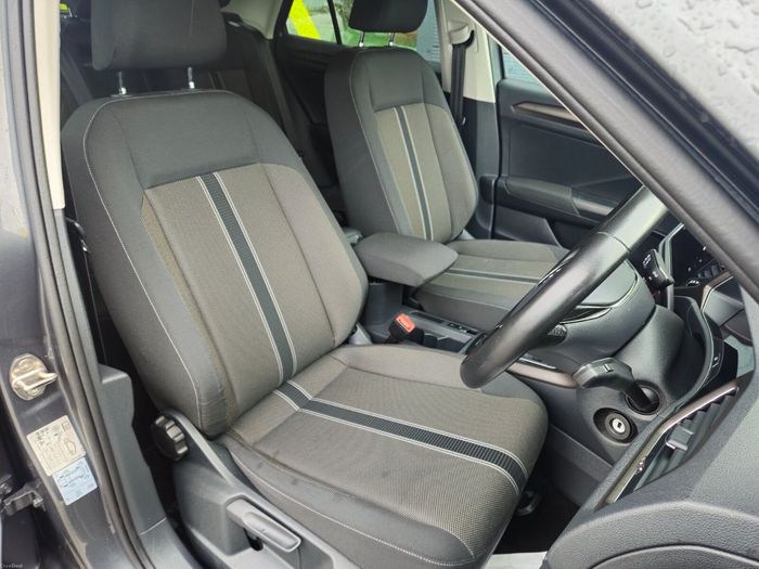 Volkswagen T-Roc 2019