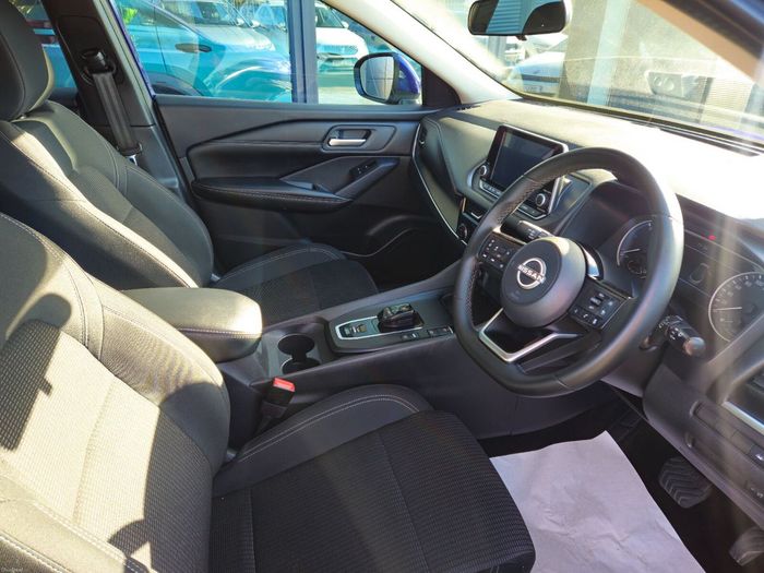 Nissan QASHQAI 2024