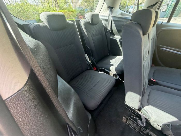 Opel Zafira 2017