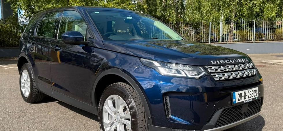 Land Rover Discovery Sport 2021