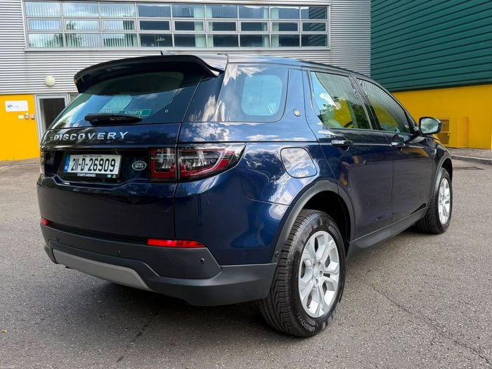 Land Rover Discovery Sport 2021