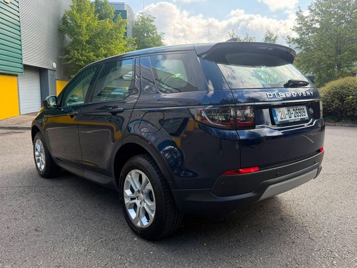 Land Rover Discovery Sport 2021