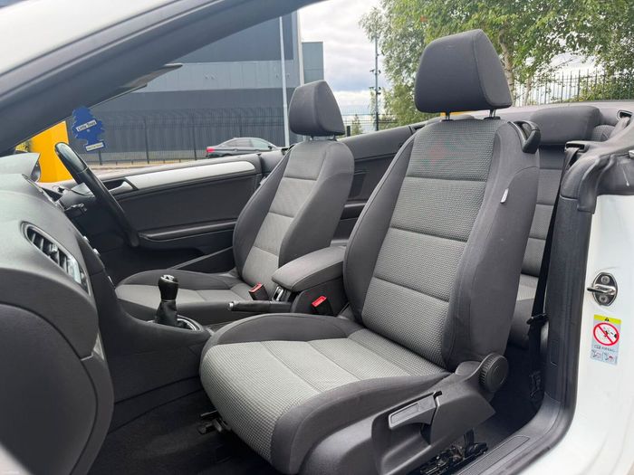 Volkswagen Golf 2011