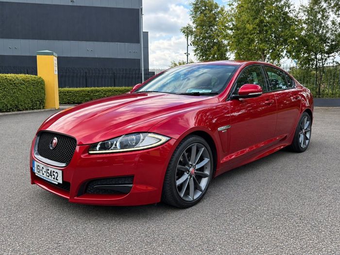 Jaguar XF 2015