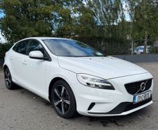 Volvo V40 2017