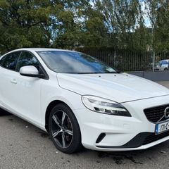Volvo V40 2017