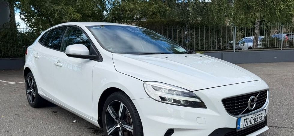 Volvo V40 2017
