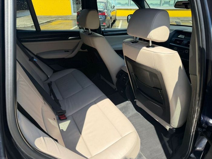 BMW X3 2012