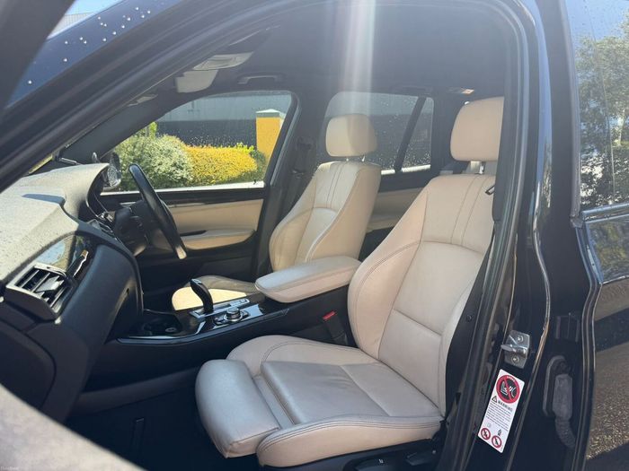 BMW X3 2012