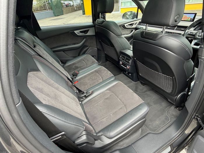 Audi SQ7 2017