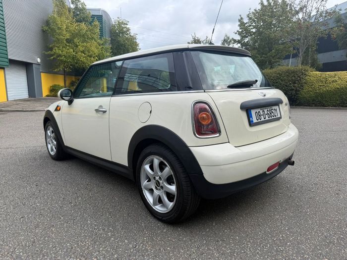 MINI One 2008