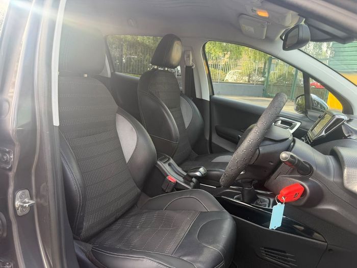 Peugeot 2008 2016