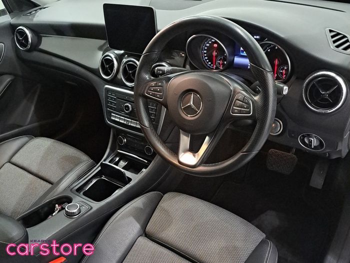 Mercedes-Benz CLA Class 2017
