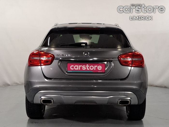 Mercedes-Benz GLA Class 2016