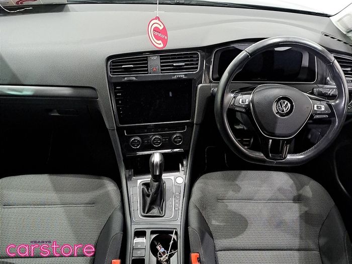 Volkswagen Golf 2020