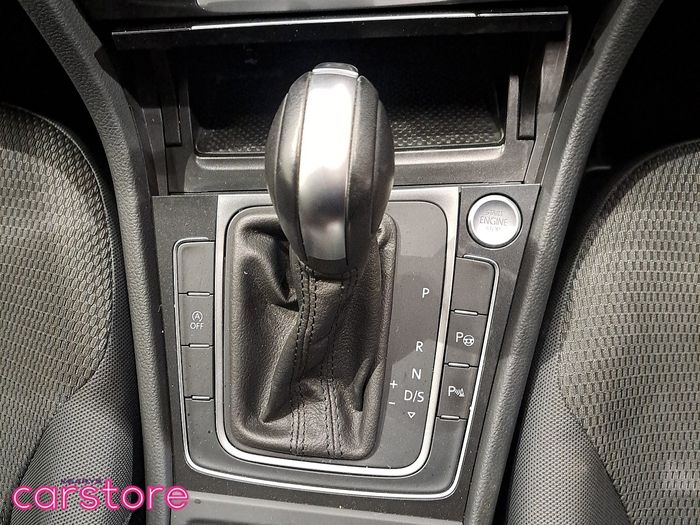 Volkswagen Golf 2020