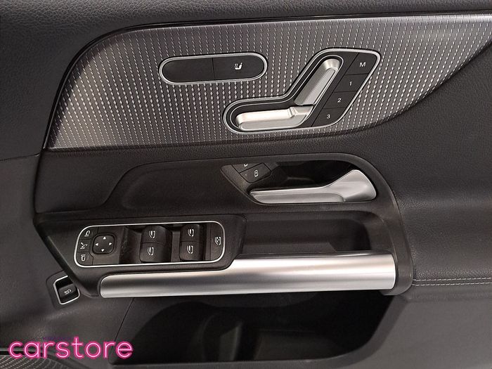 Mercedes-Benz B-Class 2020