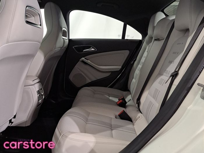 Mercedes-Benz CLA Class 2017