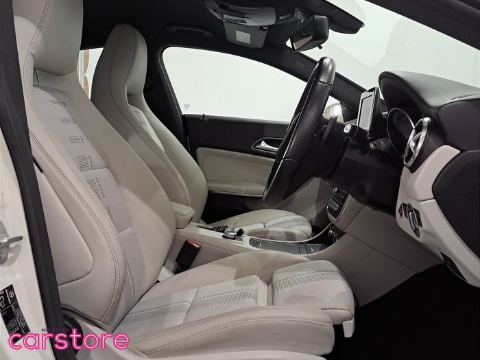 Mercedes-Benz CLA Class 2017