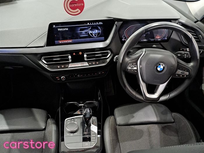 BMW 1 Series 2021